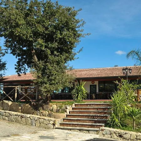 Casa rural Barone Montefeo *