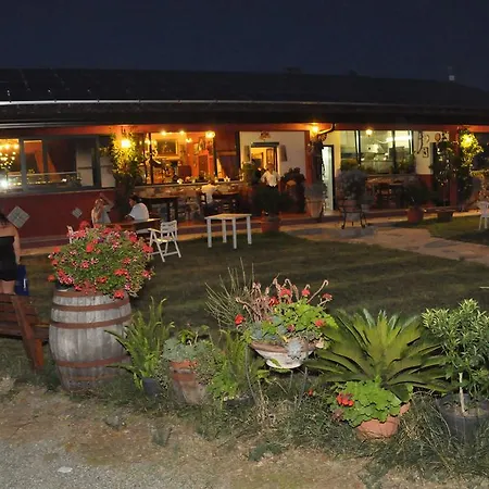 Barone Montefeo Εξοχικό σπίτι *